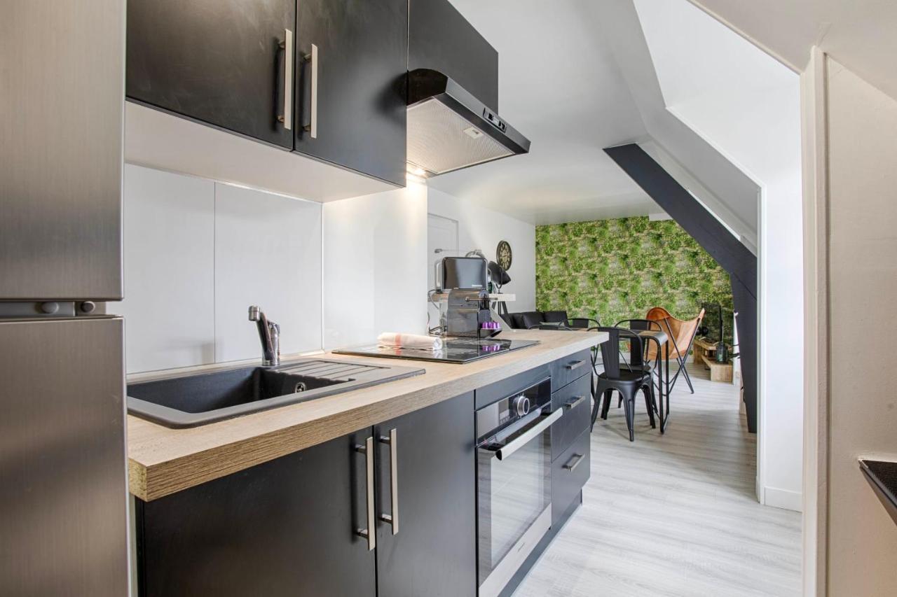 La Casa Centra Charm At Falaise'S Downtown Apartment Falaise  Exterior photo